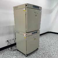 Forma Scientific Model 3110 Double Stacked CO2 Water Jacketed Incubators image 0